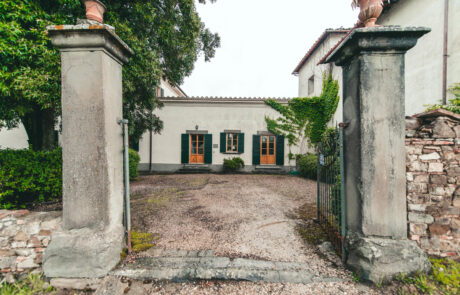 Rignana Villa and Farmhouse